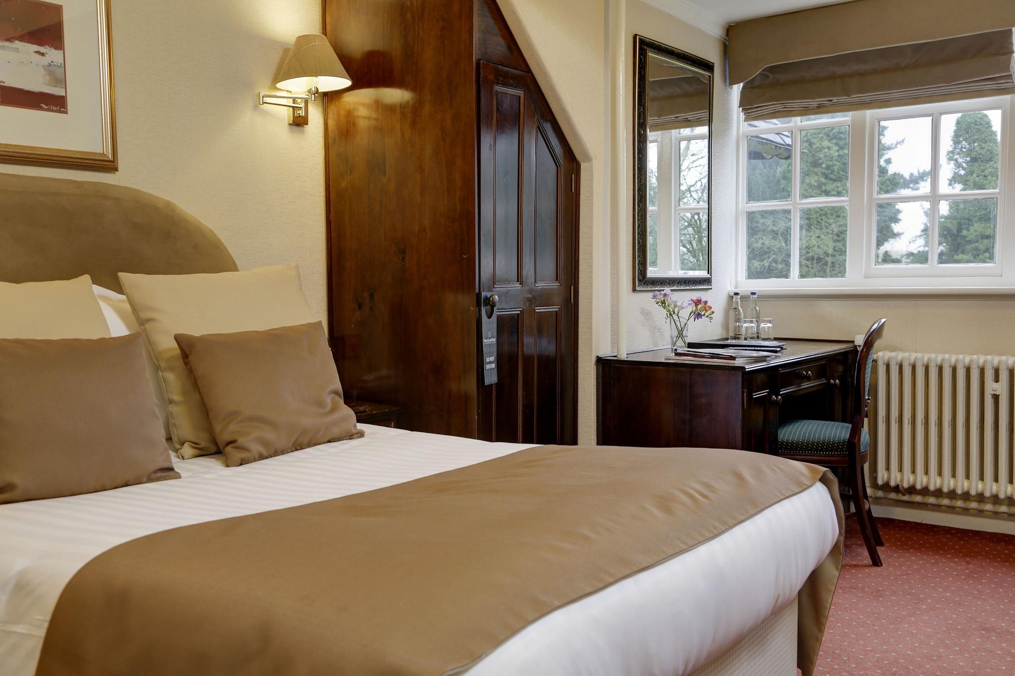Mere Court Hotel Knutsford Buitenkant foto