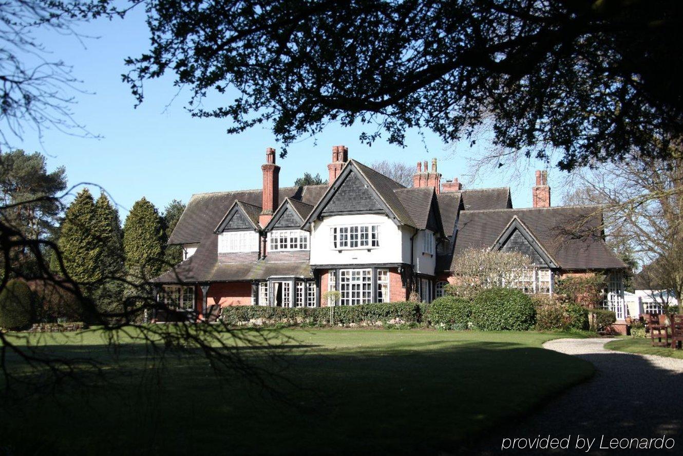 Mere Court Hotel Knutsford Buitenkant foto