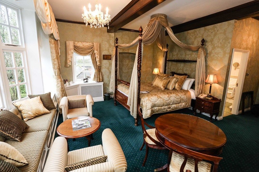 Mere Court Hotel Knutsford Buitenkant foto